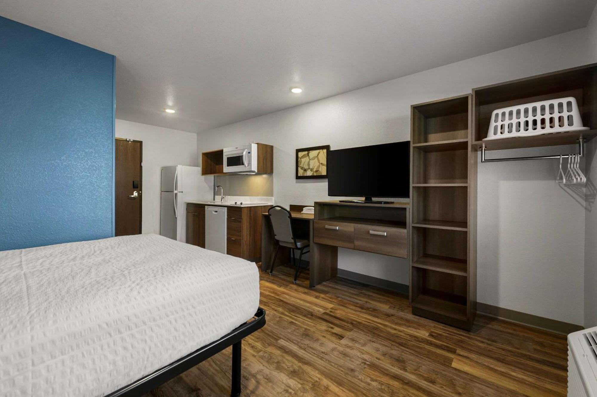 Woodspring Suites Yorktown Ньюпорт-Ньюс Экстерьер фото