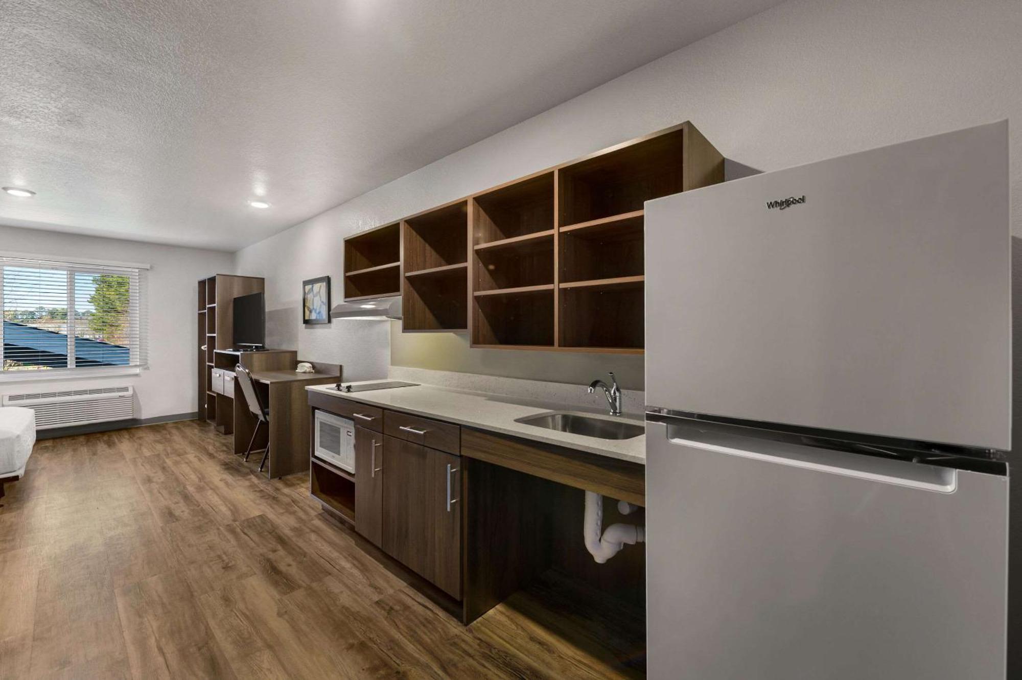 Woodspring Suites Yorktown Ньюпорт-Ньюс Экстерьер фото